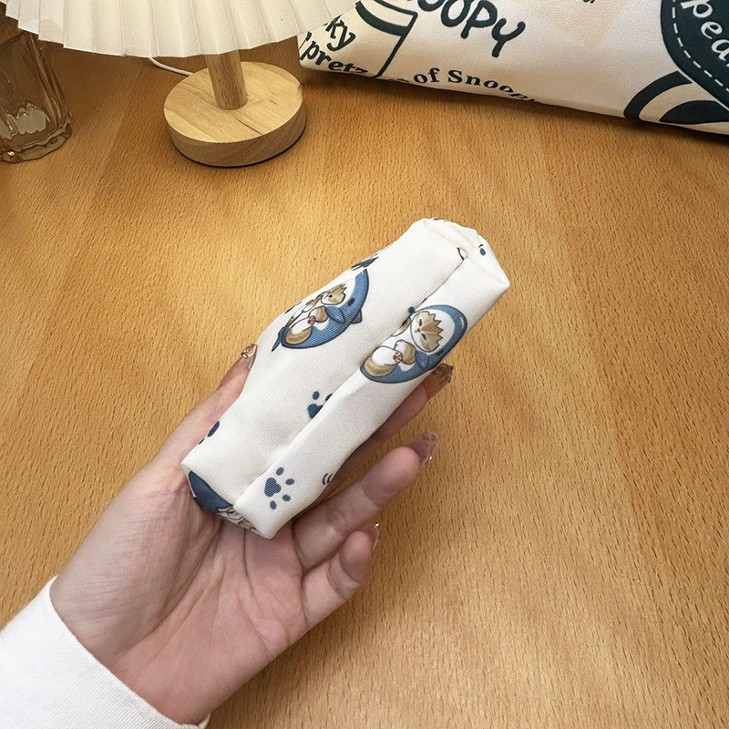 Japanese Style Mofusand Shark  - Travel Accessories For Japan 评论和价格